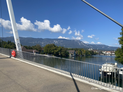 Haengebruecke-Dreibeinkreuzs-mit_Blick_auf_Solothurn